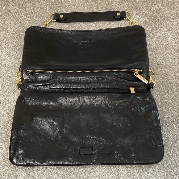 Black Logo leather clutch from Tory Burch - Picture 2 of 4